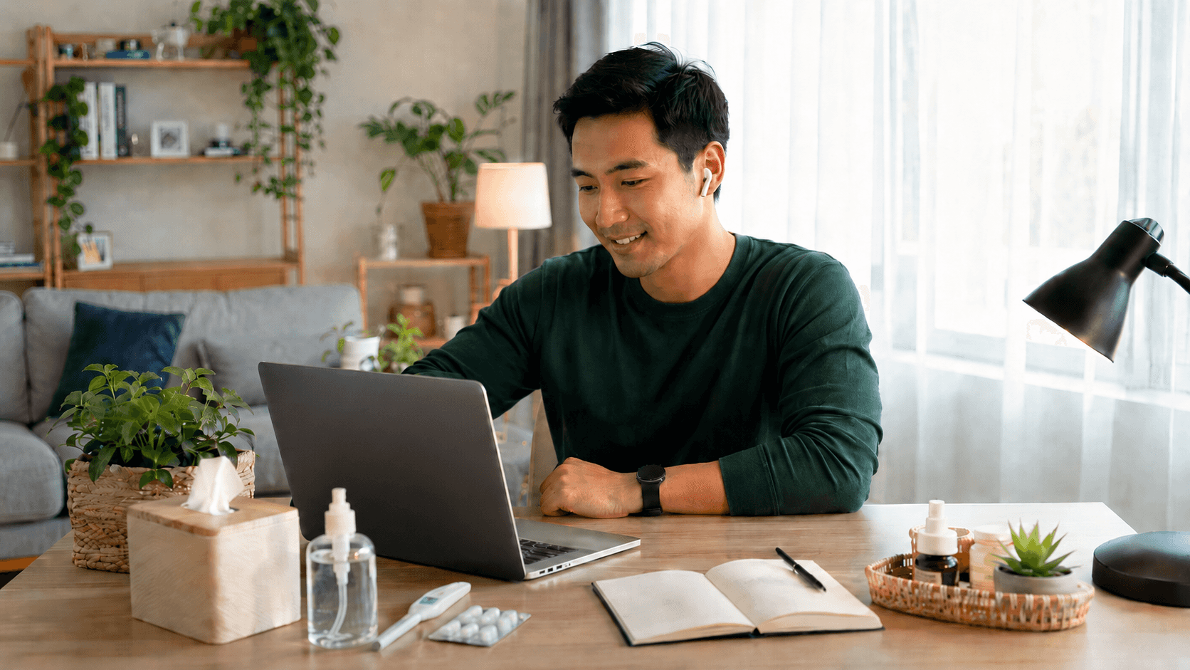 กักตัวโควิด Work Form Home ยังไงไม่ให้เหงา? มาบอกเทคนิคดูแลใจและกาย